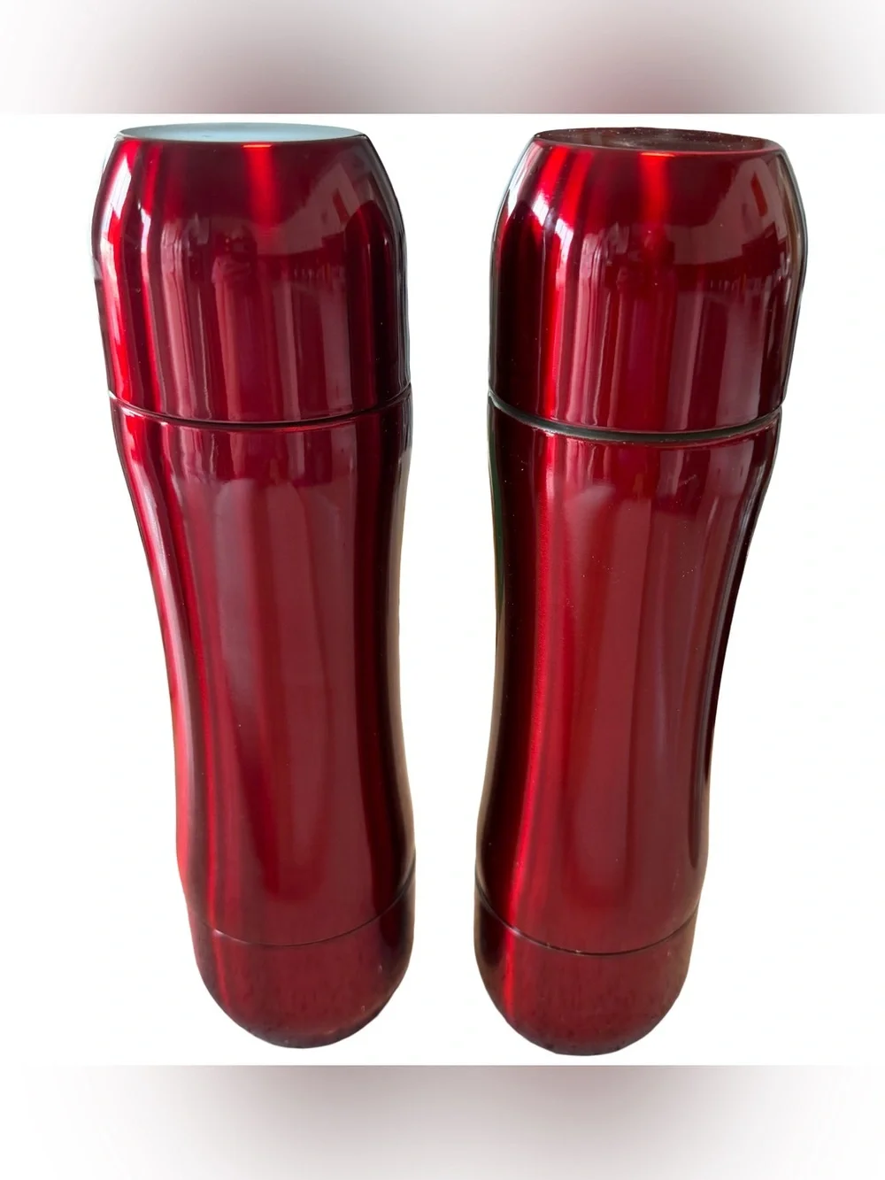 2 Pack Vacuum Insulated Leak Proof Water Bottles / 500 ML In Rich Ruby Red